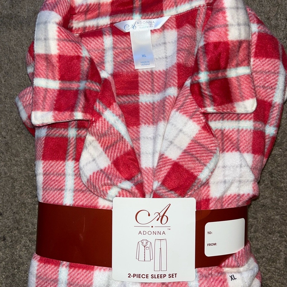 Adonna Red Plaid Women’s Pajama Set